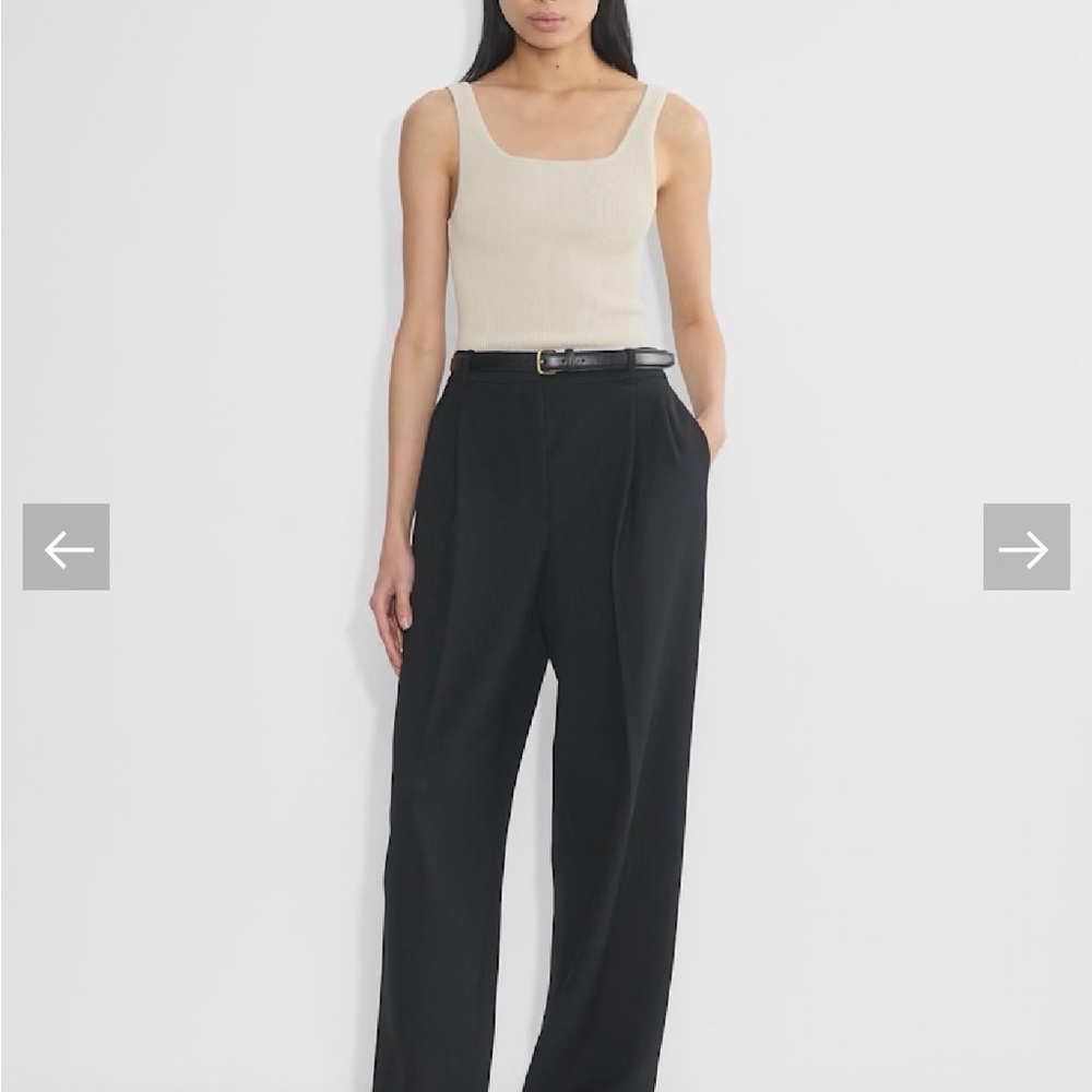 Aritzia Ribbed Women's Top